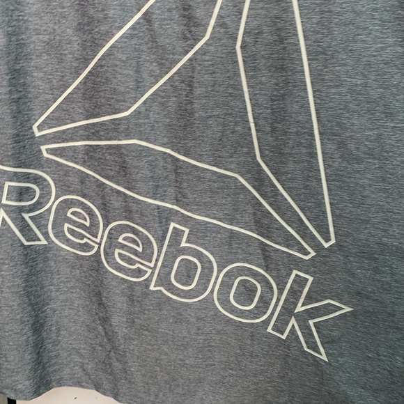 Reebok Women's Running T-Shirt Performance Short Sleeve Workout Top, Size 1X - Picture 5 of 8